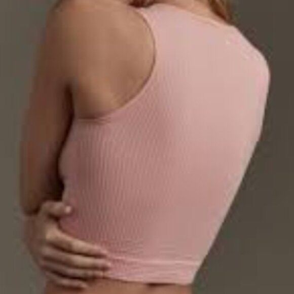 Brand New by Anthropologie The Reegan Seamless Cropped Tank Top - Picture 9 of 10